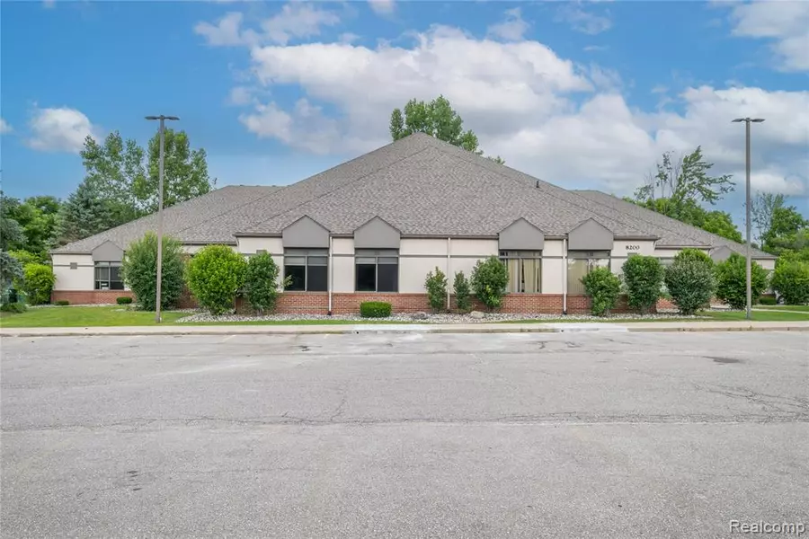 8200 S Saginaw Street, Grand Blanc, MI 48439