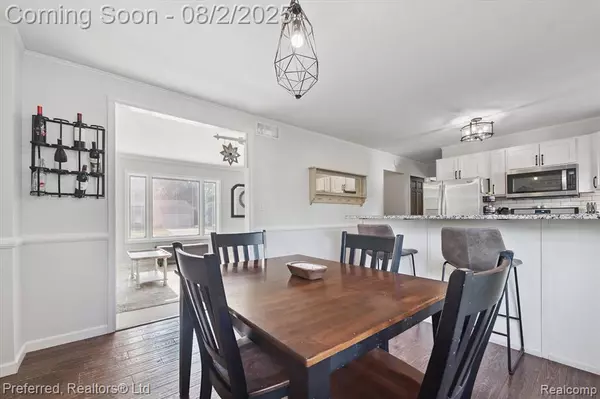 Plymouth, MI 48170,8903 Manton Avenue