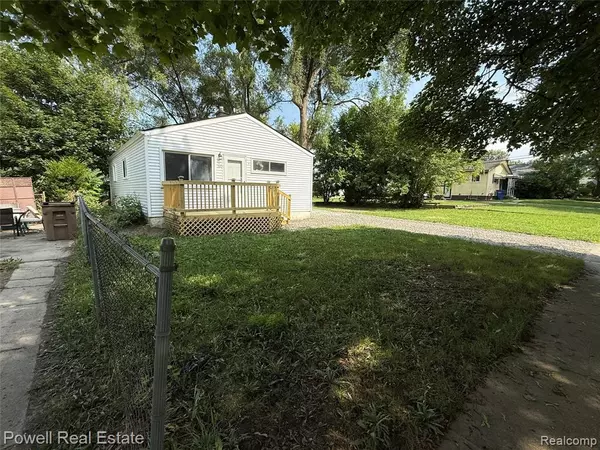 Pontiac, MI 48342,536 Emerson Avenue