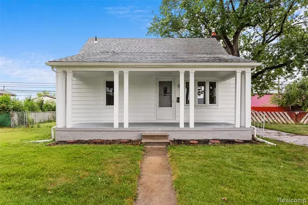 13803 Sycamore Street, Southgate, MI 48195