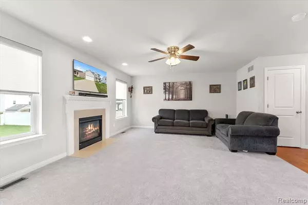 Newport, MI 48166,9064 Rock Harbor Drive