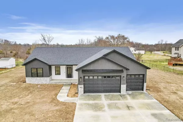 Fenton, MI 48430,11294 Princewood Circle