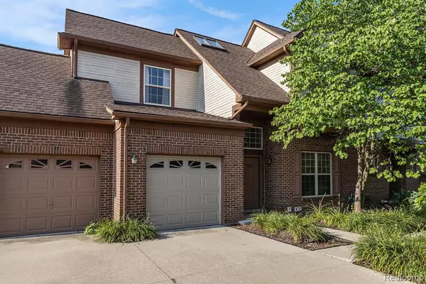 Canton, MI 48187,7115 Copper Creek Circle
