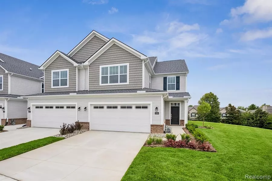 1504 Salt Springs Drive, Saline, MI 48176