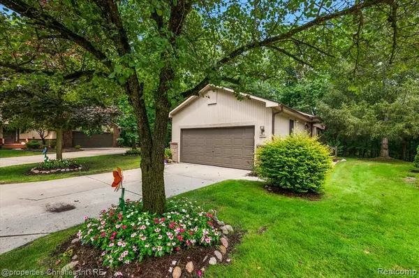 West Bloomfield, MI,6329 Brookview Lane
