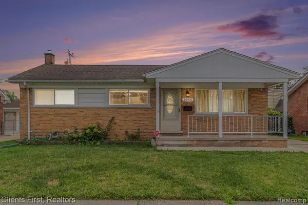 Dearborn Heights, MI 48127,20891 Crestmont Lane