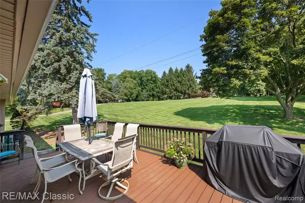 Northville, MI 48167,47850 7 Mile Road