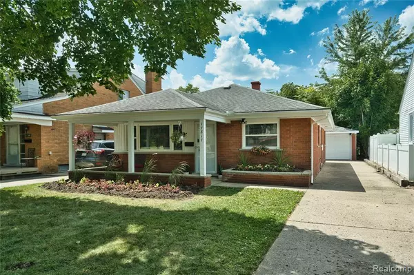 Redford, MI 48240,17317 Brady