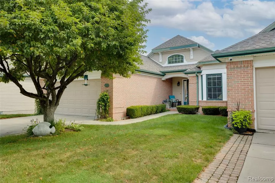 923 Dockside Drive, Port Huron, MI 48060