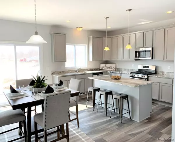 Waterford, MI 48328,433 Hogarth