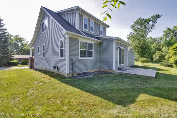 Waterford, MI 48327,1080 Oregon Boulevard