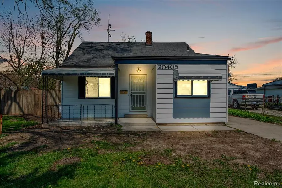 20405 E East 11 Mile Rd Road, Saint Clair Shores, MI 48081