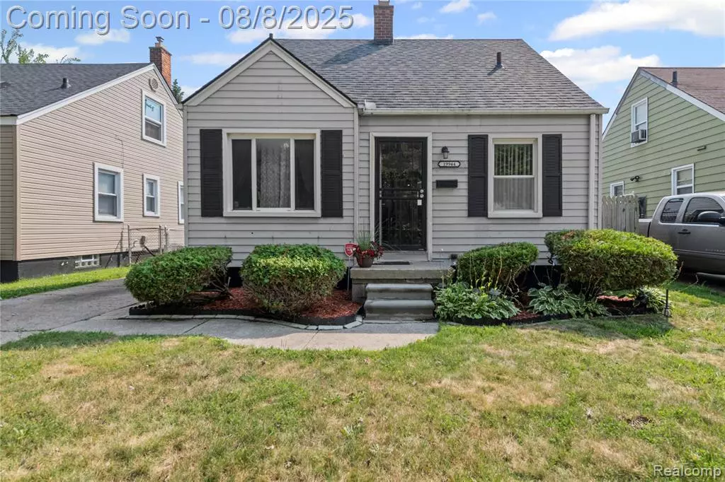 Harper Woods, MI 48225,19944 Kenosha Street