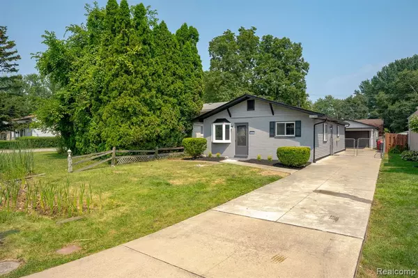 Harrison Township, MI,39588 Chart Street