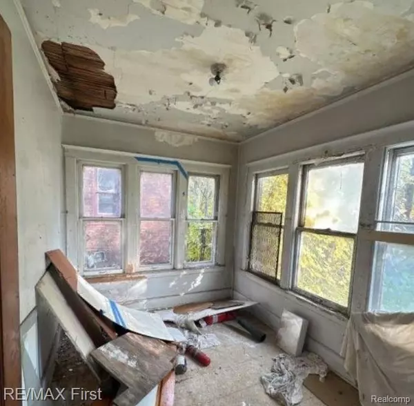 Detroit, MI 48204,12034 Northlawn Street