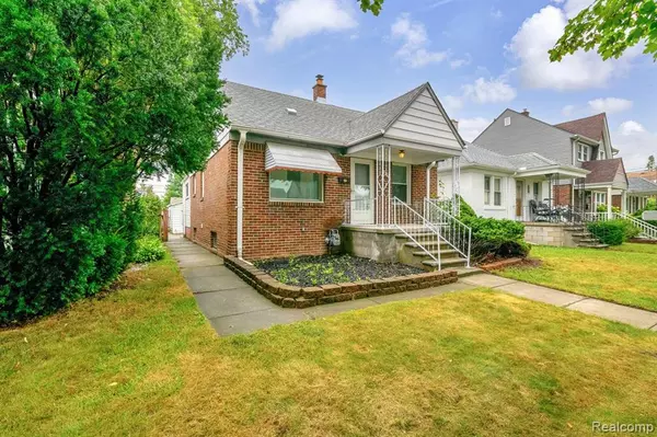 Wyandotte, MI 48192,1046 Mollno Street