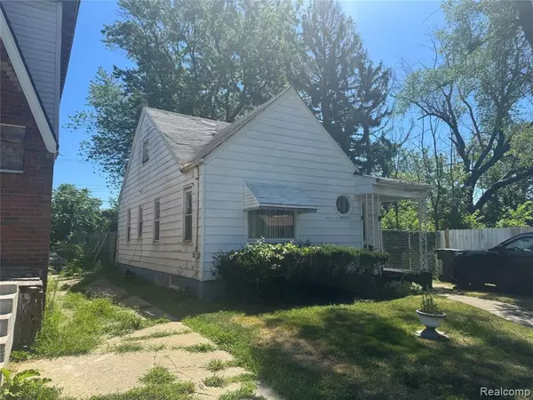 Detroit, MI 48227,11668 Winthrop Street