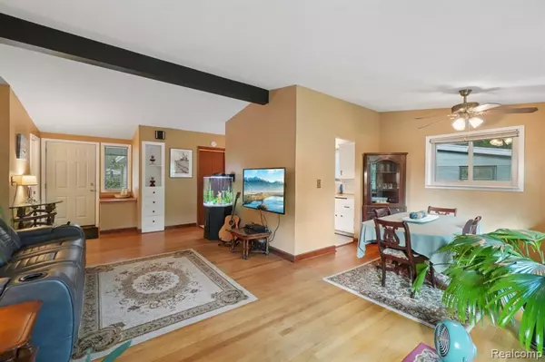 Troy, MI 48084,1017 Brooklawn Drive