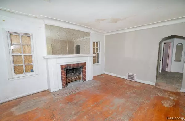 Detroit, MI 48227,15864 TRACEY Street