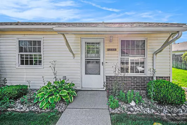 Roseville, MI 48066,20833 Flora Street