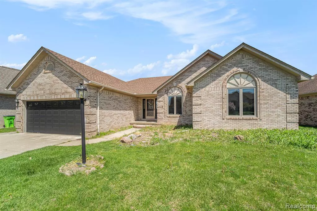 Macomb, MI 48042,53242 Clarion Drive