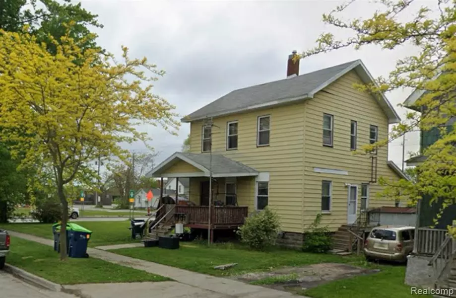 418 Adams Street, Bay City, MI 48708
