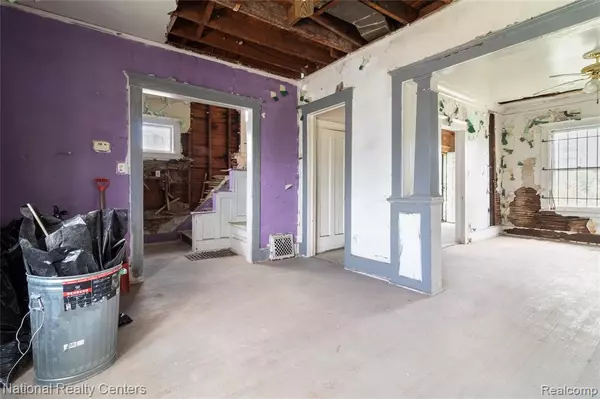 Detroit, MI 48204,5327 Vancouver Street