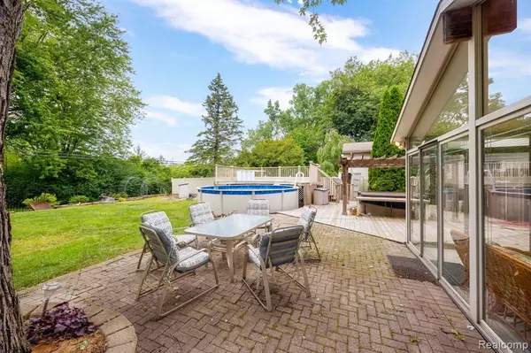 Riverview, MI 48193,19354 Coachwood Road