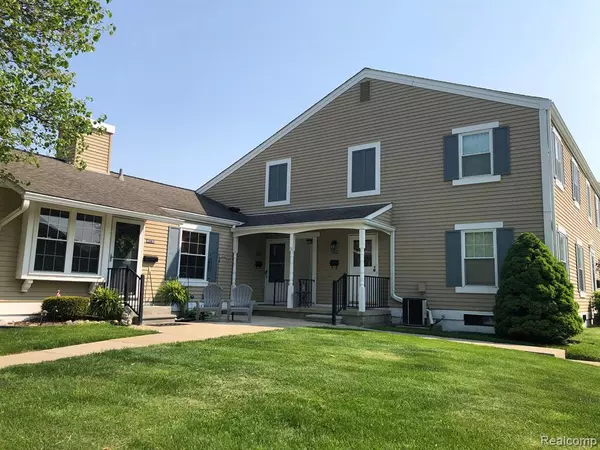 41729 ONAWAY Drive, Northville, MI 48167