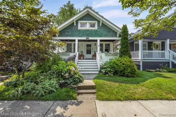 330 E Cambourne Street, Ferndale, MI 48220