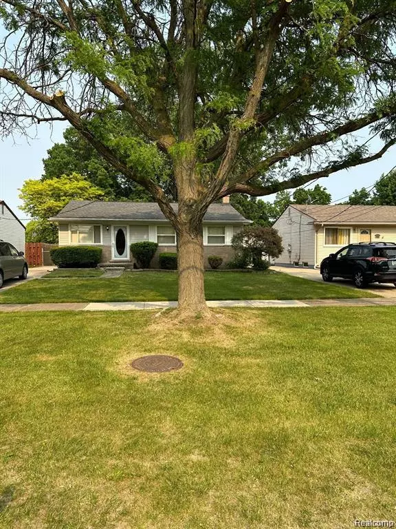 Sterling Heights, MI 48310,37258 Carpathia Boulevard