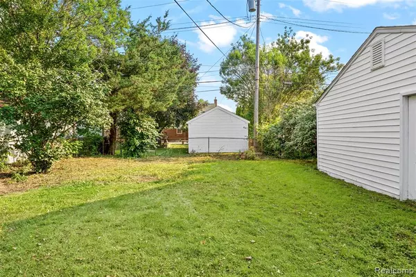 Harper Woods, MI 48225,20919 Norwood Drive