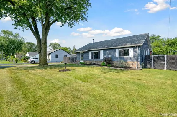 16384 Jackson Street, Taylor, MI 48180