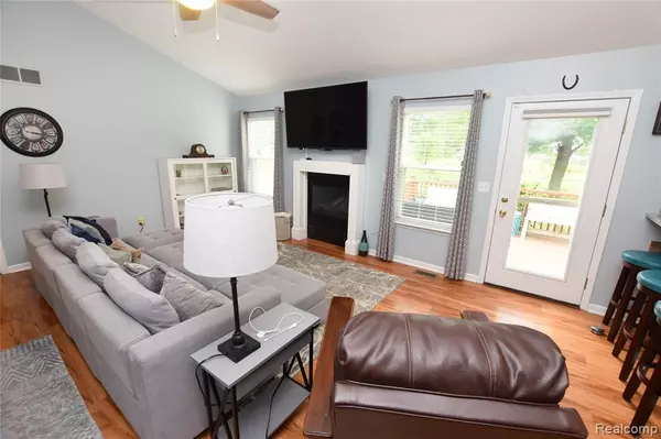 Burton, MI 48519,2352 Shadycroft Drive
