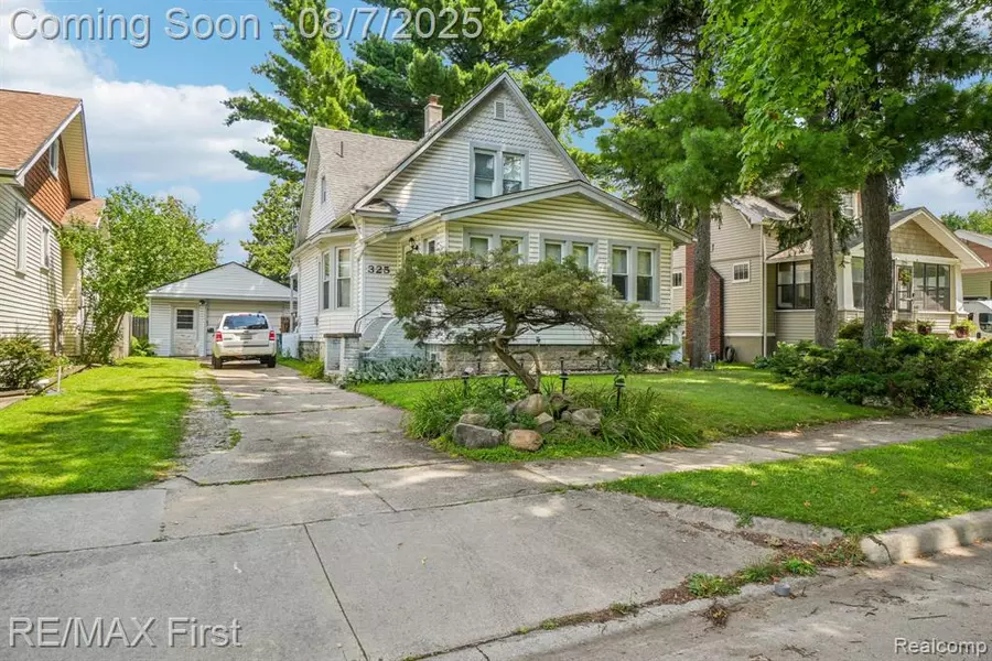 325 California Avenue, Royal Oak, MI 48067