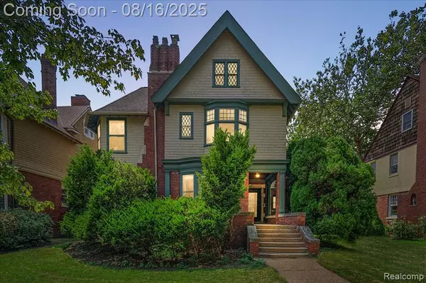 1059 Seminole Street, Detroit, MI 48214