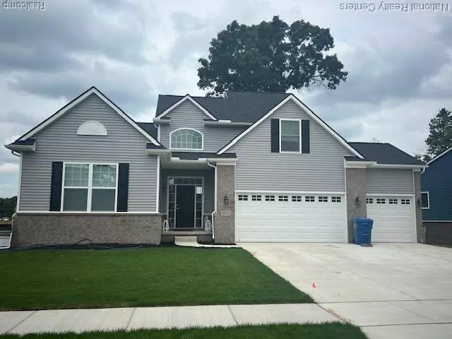915 Preserve Lane, White Lake, MI