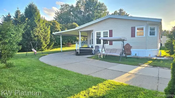 Shelby, MI 48315,49107 CRANBERRY