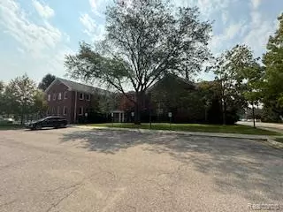 Redford, MI 48240,25350 W 6 Mile Road