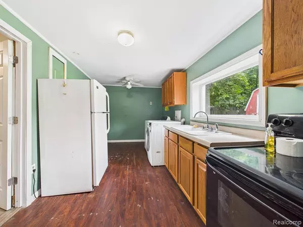Montrose, MI 48457,11207 Duffield Road