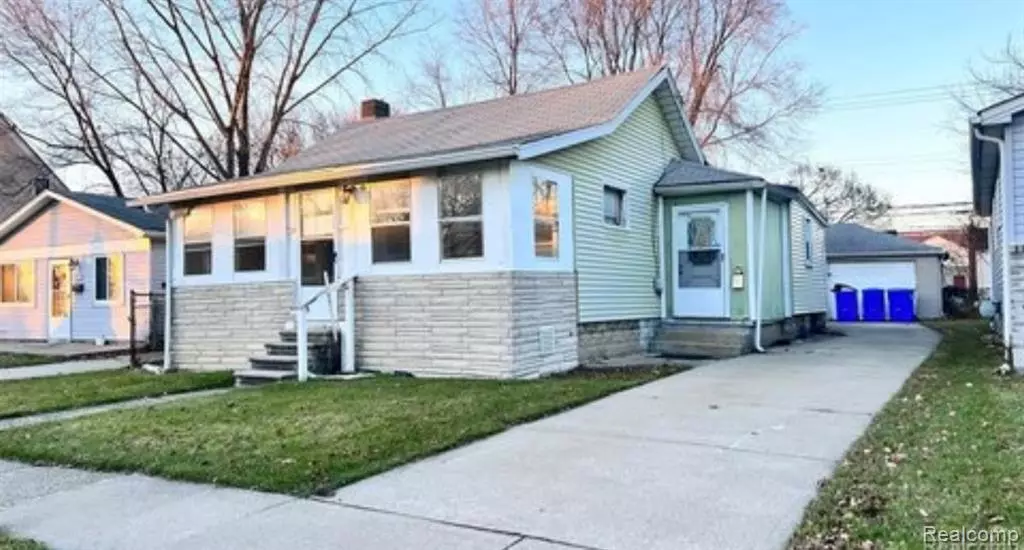 7543 Maxwell Avenue, Warren, MI 48091