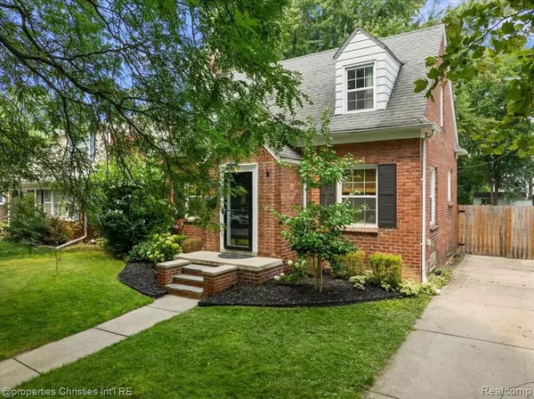 Huntington Woods, MI,13356 Balfour Avenue
