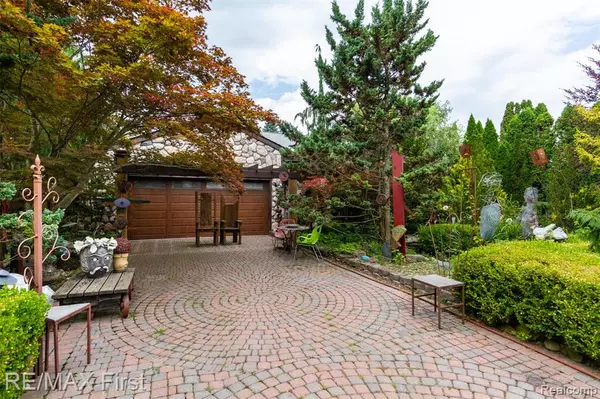 West Bloomfield, MI,5236 Patrick Road