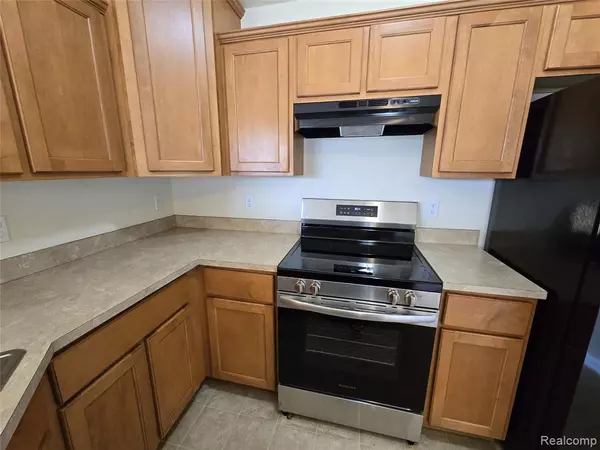 Brownstown, MI 48183,27601 Hidden Oaks Drive