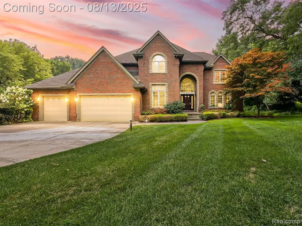 Farmington Hills, MI 48331,37159 HOWARD Road