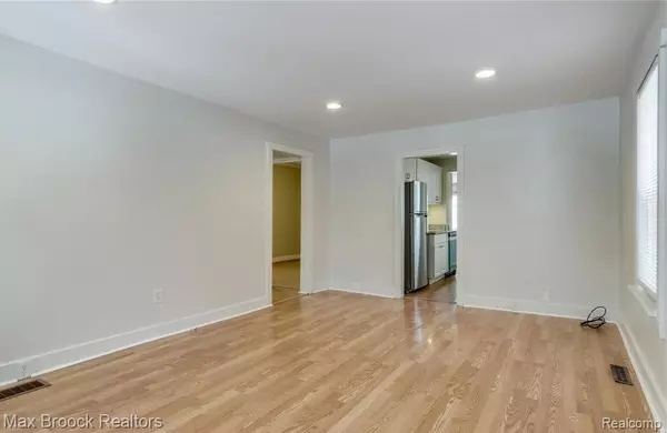 Pleasant Ridge, MI,65 Maplefield Road