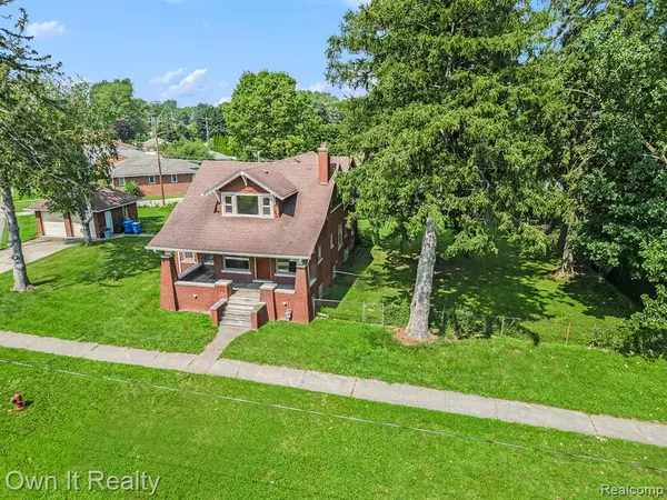 Dearborn Heights, MI 48127,23694 Ann Arbor Trail