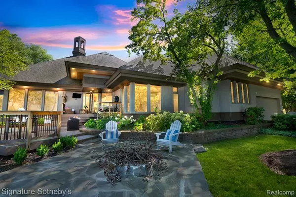 Chelsea, MI 48118,401 Glazier Road
