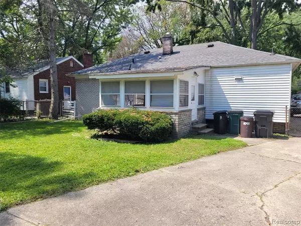 Oak Park, MI 48237,23520 Norwood Street