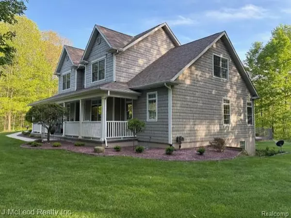 Caro, MI 48723,1616 Willow Creek Drive